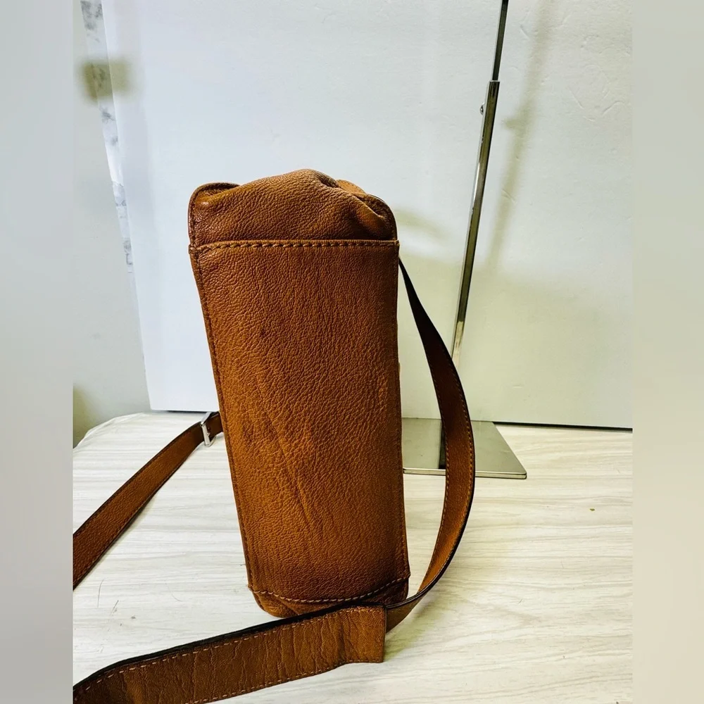 MICHAEL KORS  Messenger Leather bags for women, Crossbody